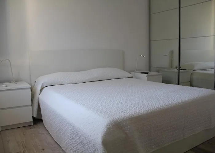 Holidays In Sicily 公寓 阿奇雷亚莱